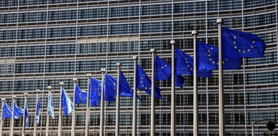 Europeos blindan uso de datos personales - union-europea-e1512503362120
