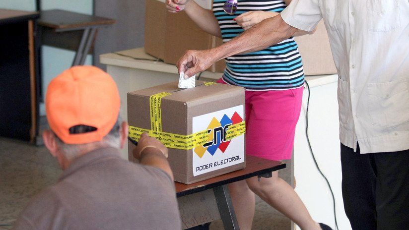 Prohibirían a opositores participar en presidenciales de 2018 en Venezuela