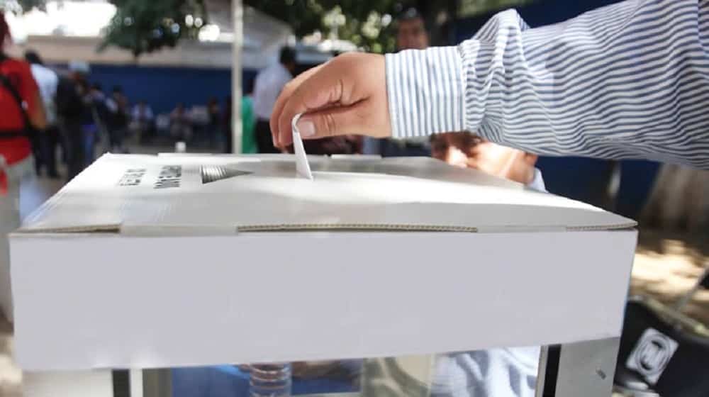 En Oaxaca renuncian a su cargo dos funcionarios electorales tras amenazas