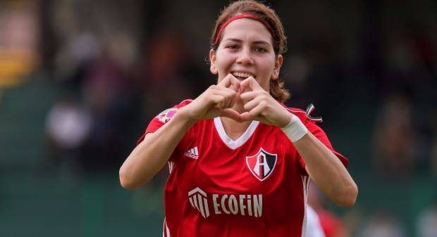 Goleadora de Atlas denuncia salario de mil 500 pesos mensuales sin opción a aumento