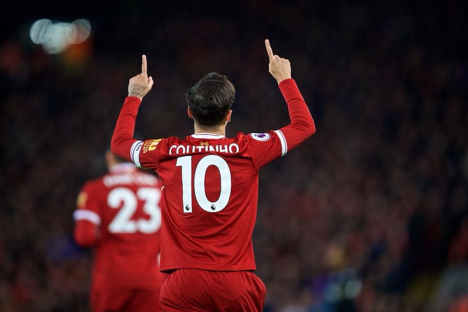 Liverpool reembolsará a compradores de la playera de Coutinho