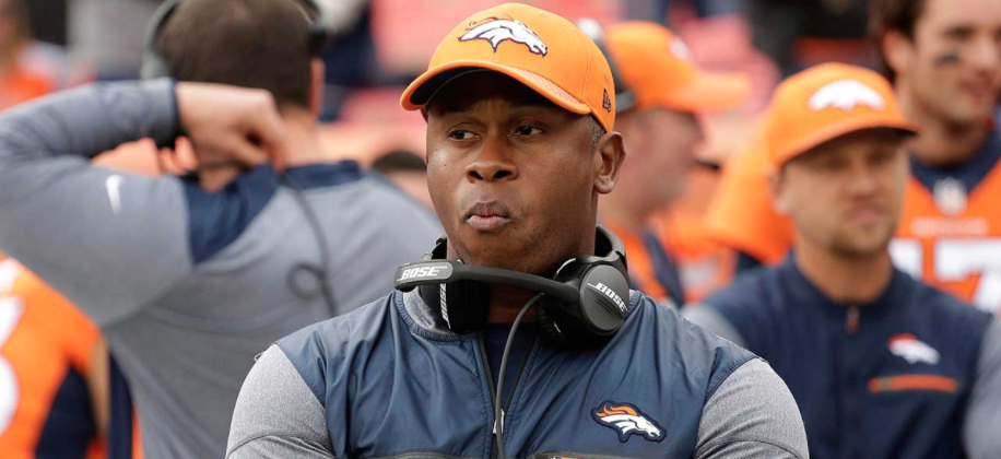 Vance Joseph continuará como entrenador en jefe de Denver