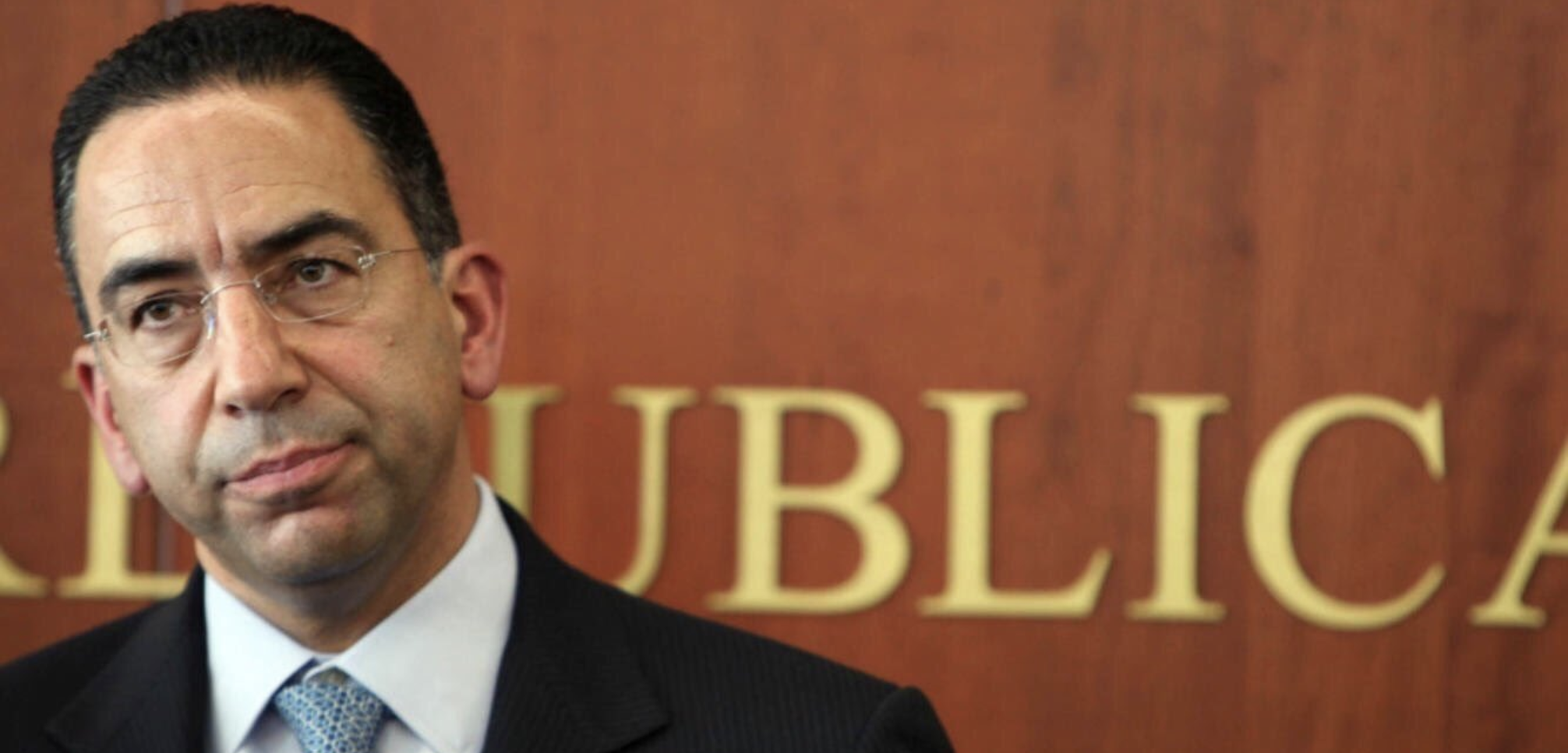 Javier Lozano renuncia al PAN y llama “joven dictador” a Anaya