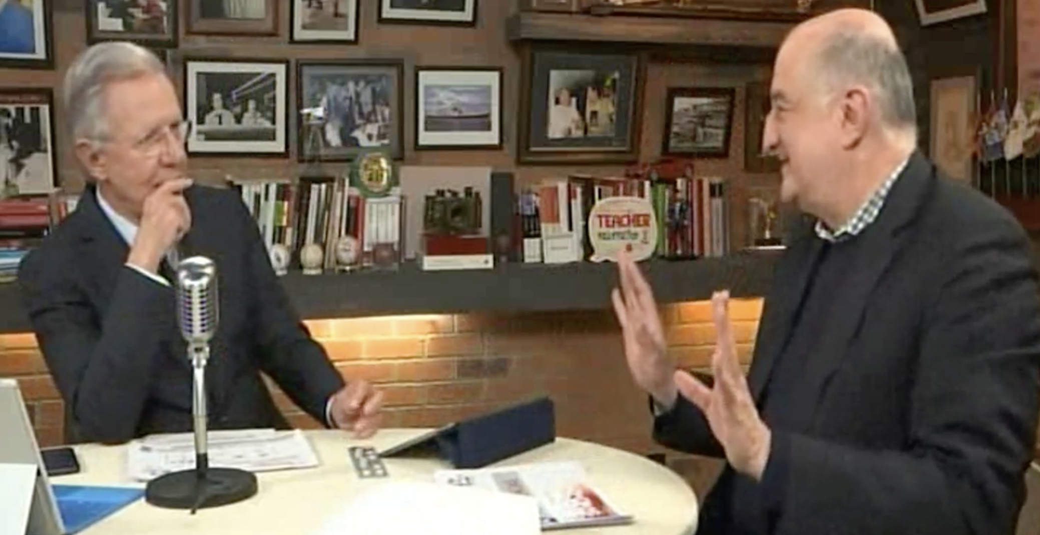 Encuesta Mitofsky: AMLO aventaja, Anaya segundo y Meade tercero Encuesta Mitofsky: AMLO aventaja, Anaya segundo y Meade tercero