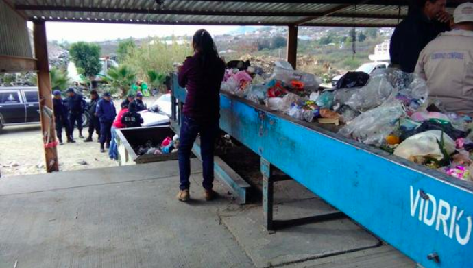 Encuentran cuerpo de bebé en basurero en Oaxaca