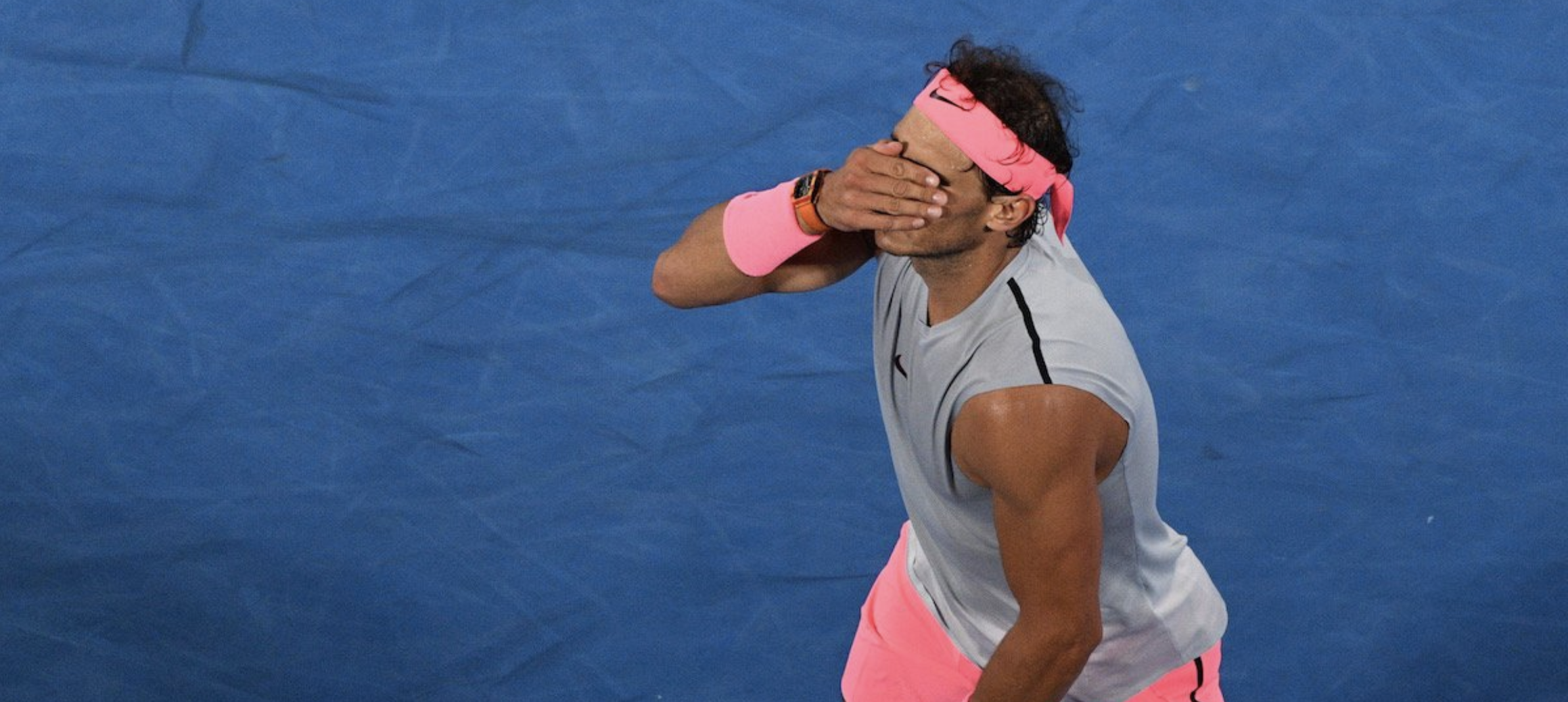 Nadal se retira en cuartos del Australian Open por lesión