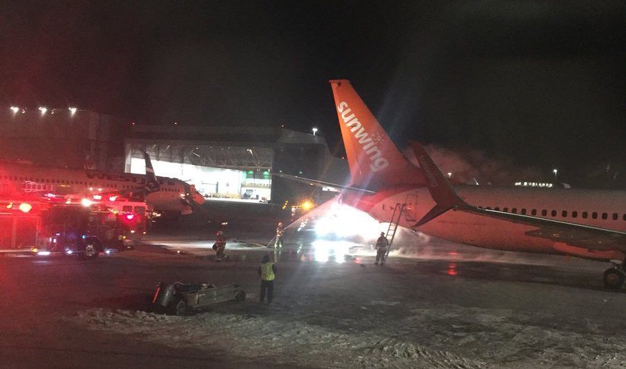 Aviones colisionan en Aeropuerto Internacional Toronto Pearson