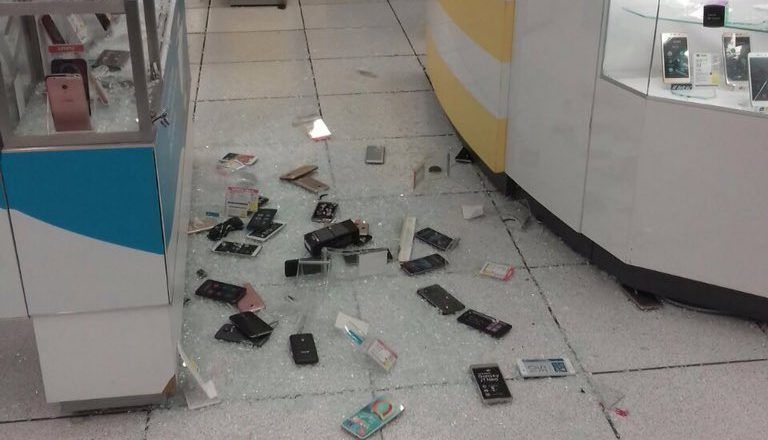 Asaltan Coppel en la Agrícola Oriental