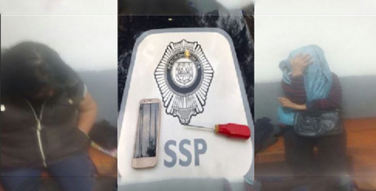 Detienen a dos mujeres de la tercera edad por asaltar en Metrobús