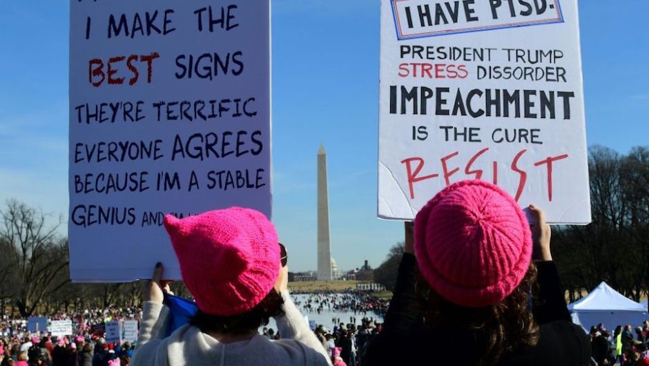 Miles de mujeres protestan en EE. UU. contra Trump