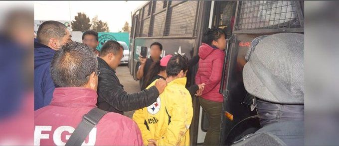 Ingresan a penal de Ecatepec 10 personas por robo a tienda