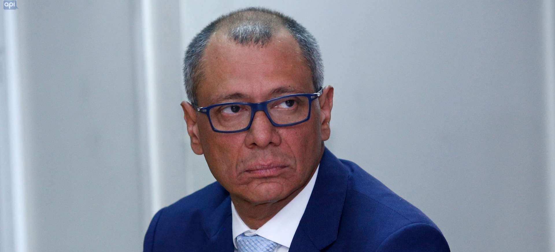 Cesan a vicepresidente de Ecuador por sobornos de Odebrecht