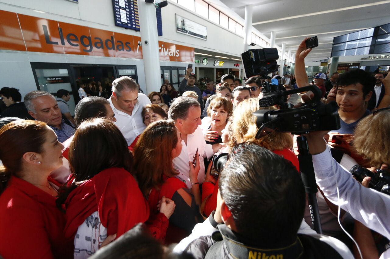 José Antonio Meade llega a Tijuana para reunirse con militancia local