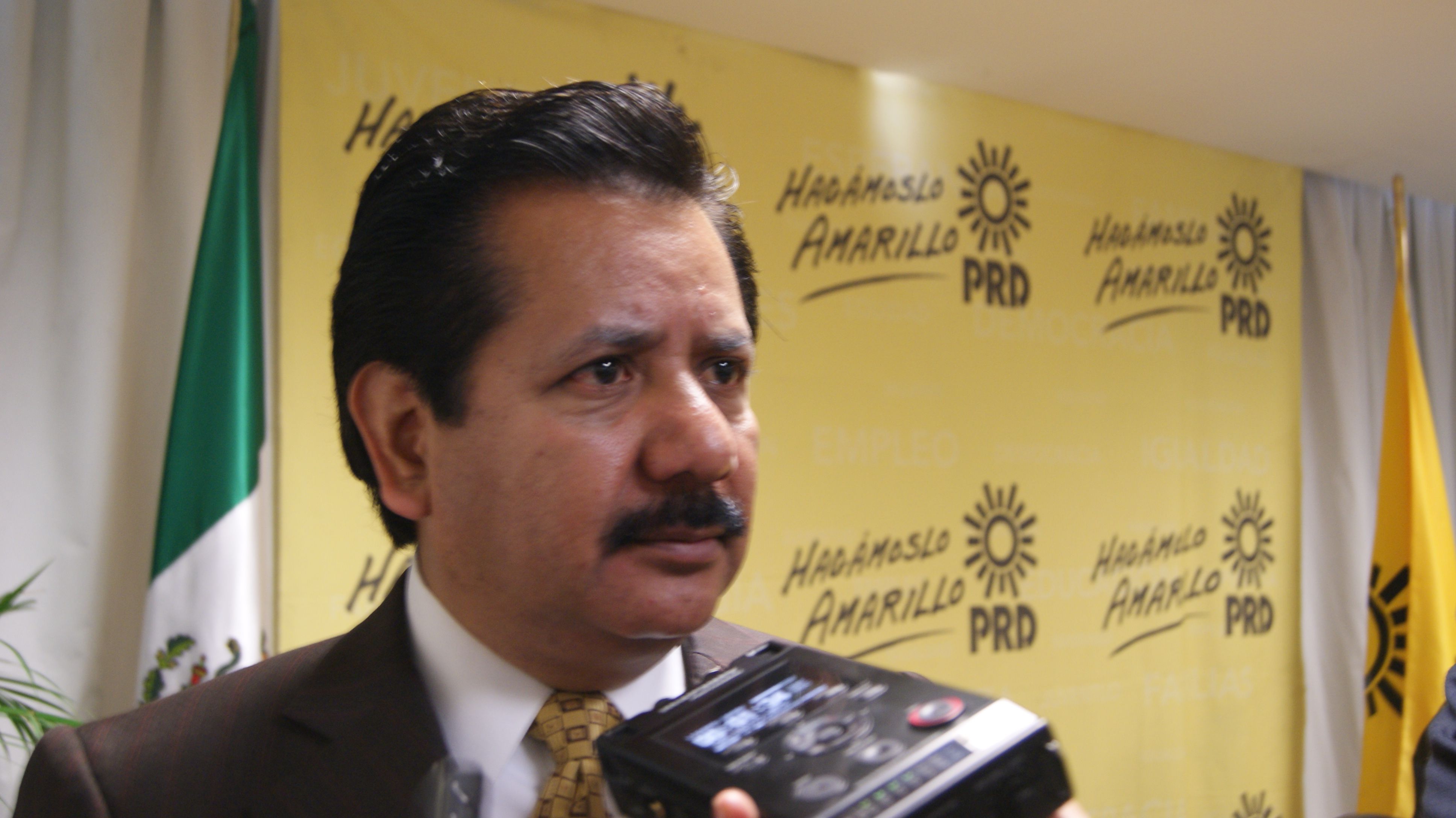 PRD pedirá a la PGR atraer casos de militantes asesinados