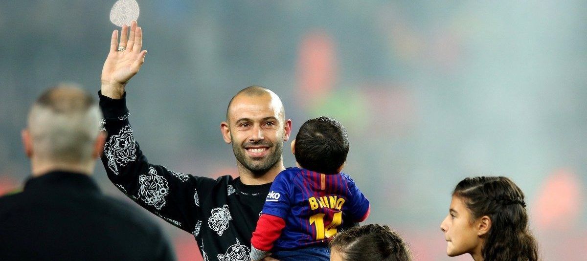 Emotivo homenaje a Javier Mascherano en el Camp Nou Emotivo homenaje a Javier Mascherano en el Camp Nou