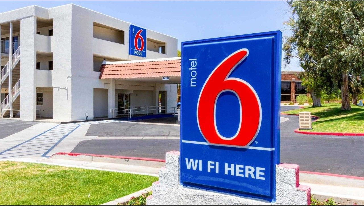 Demandan a cadena de moteles en EE.UU. por violar derechos de latinos