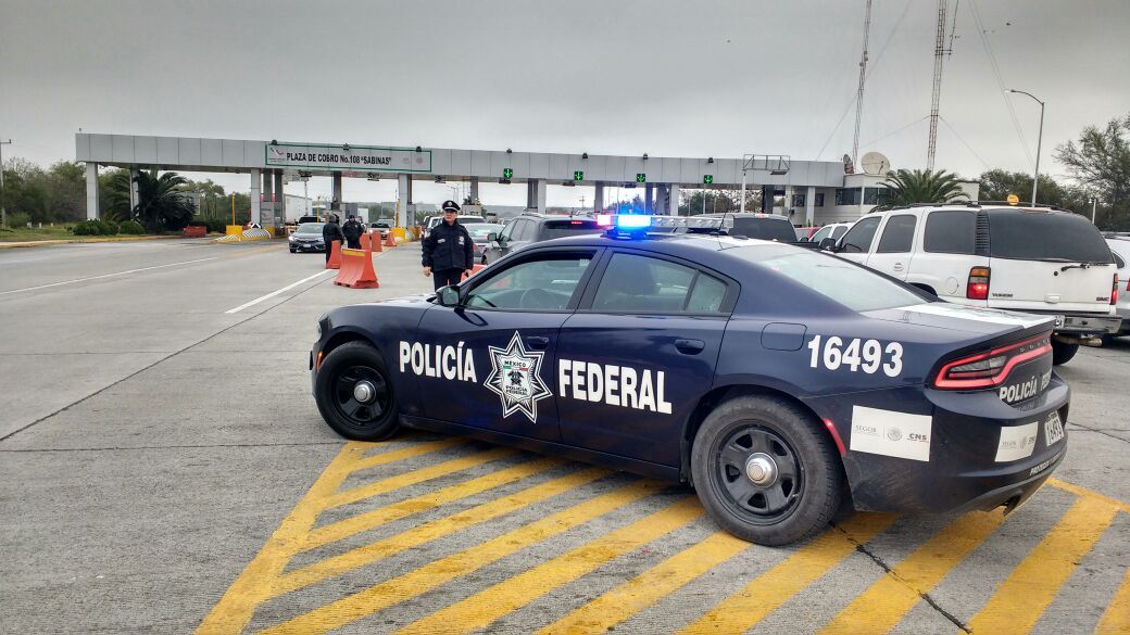 Aseguran vehículo con cocaína en carretera Monterrey-Nuevo Laredo