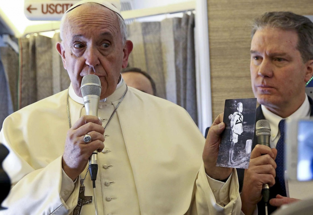 El papa Francisco convoca a 33 obispos de Chile por casos de abuso sexual - Screen-Shot-2018-01-15-at-7.04.52-AM-1024x704