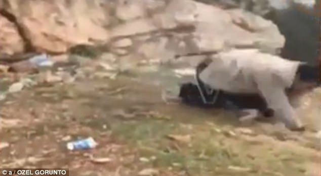 #Video Hombre muere al caer de acantilado el día de su cumpleaños