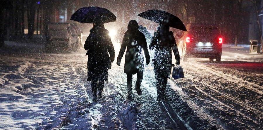 Fuertes nevadas en China dejan 13 muertos