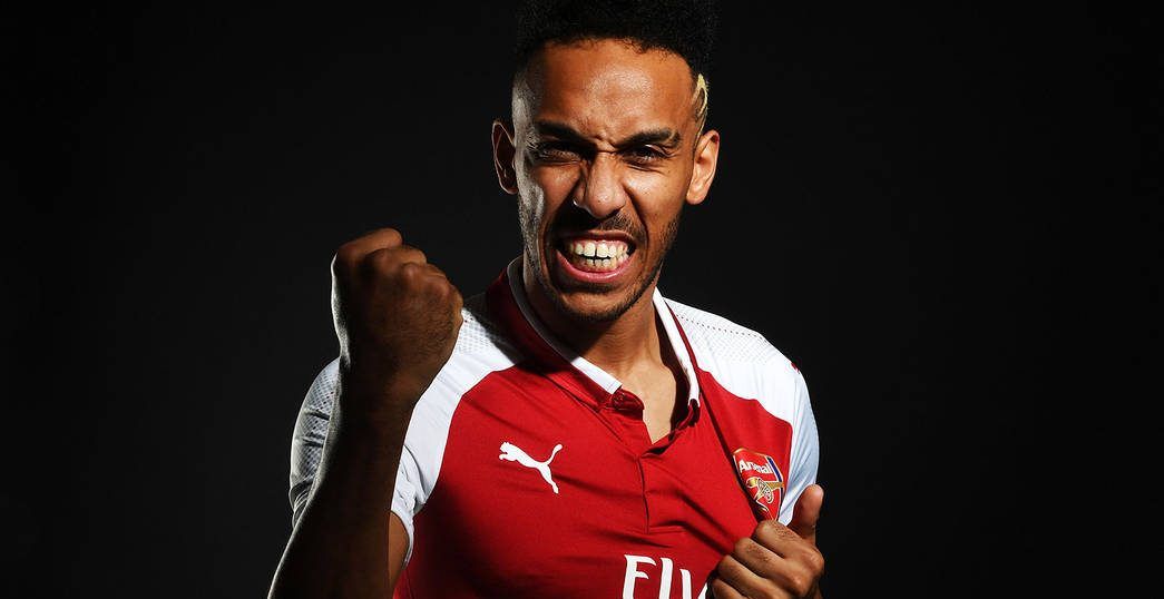 El Arsenal contrata a Aubameyang
