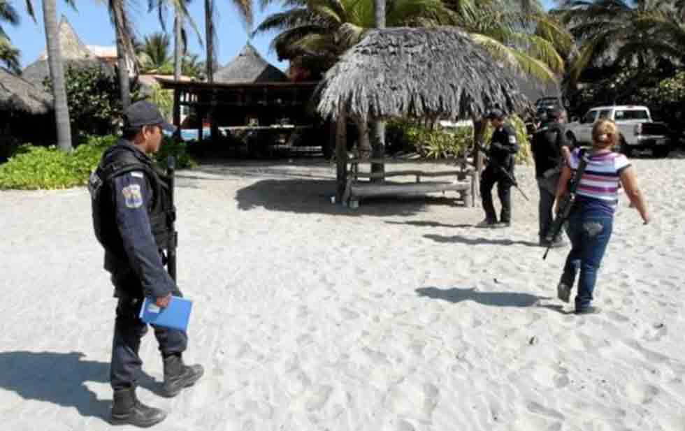Entregan cuerpo de turista estadounidense asesinado en Zihuatanejo
