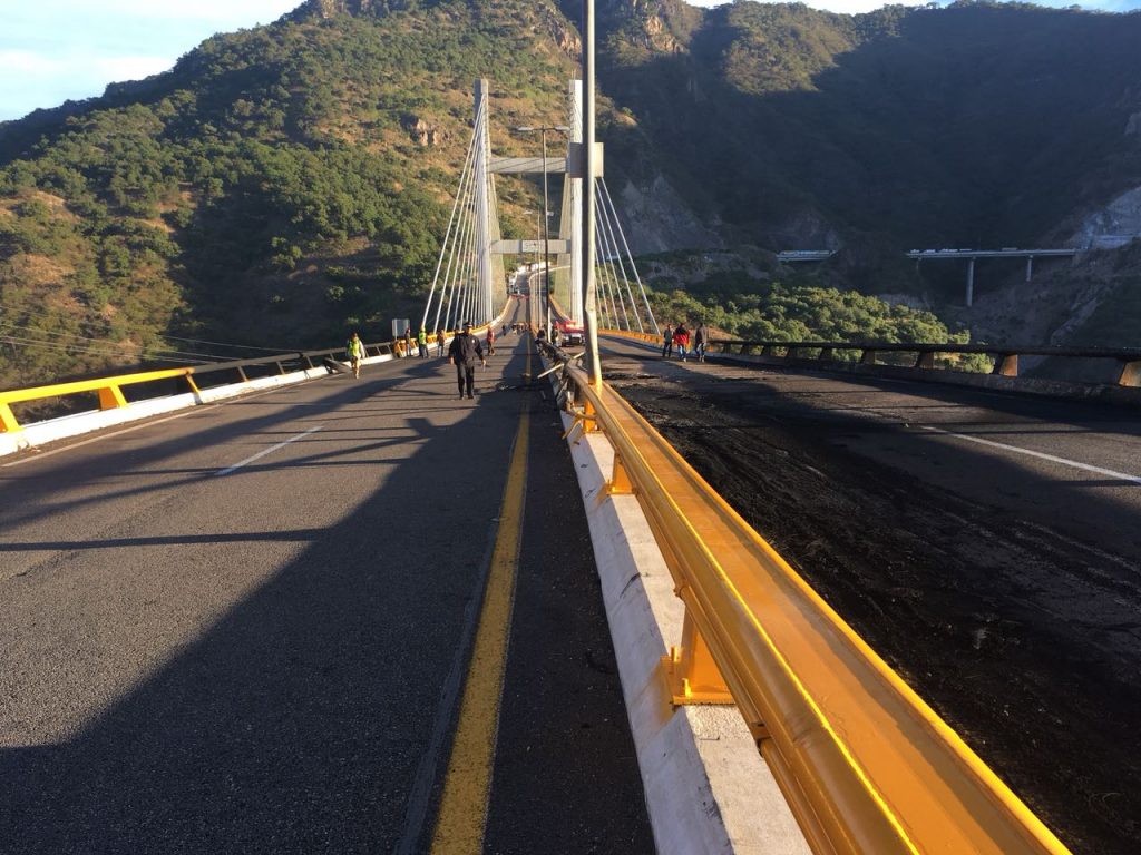 Buscarán aumentar presupuesto para mantenimiento de carreteras - carretera-durango-mazatlan6-1024x768