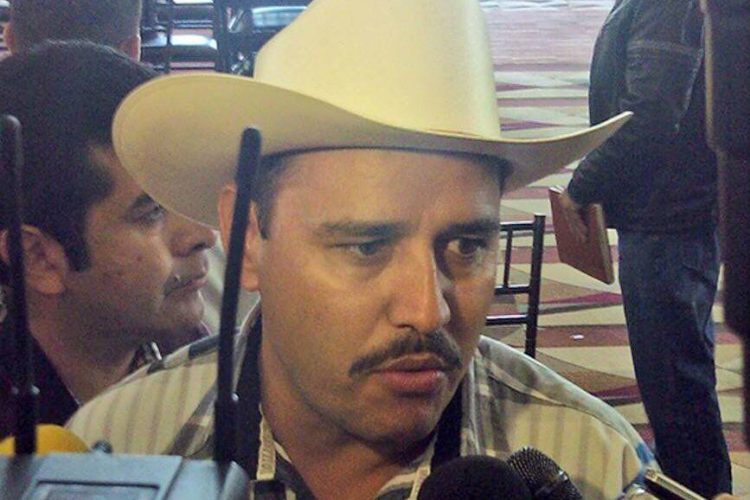 Asesinan a exalcalde duranguense Asesinan a exalcalde duranguense