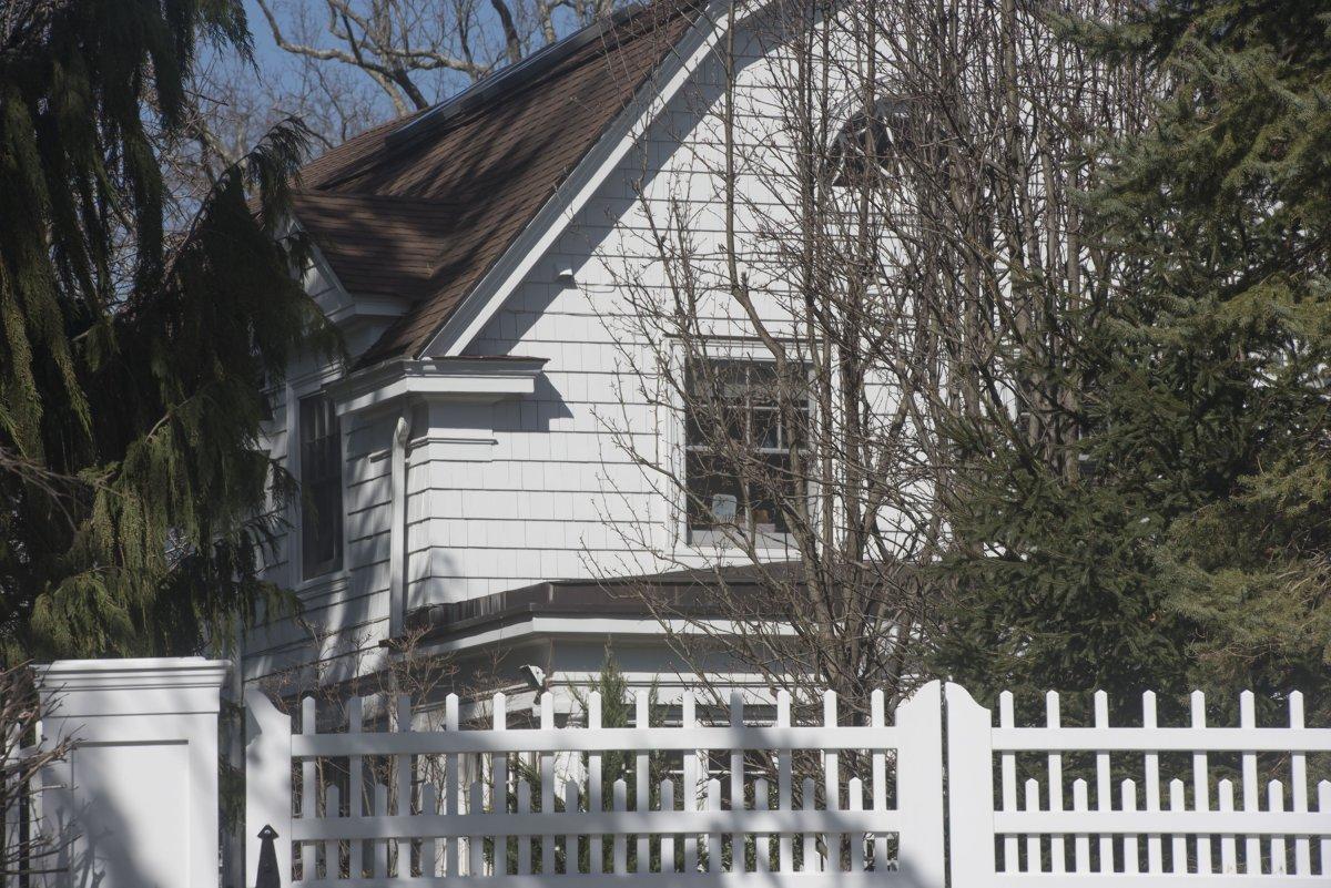 Se incendia casa de los Clinton en Nueva York