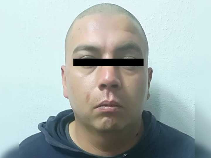 Ingresan a penal a hombre que asesinó a su esposa e hijas en Tecámac Ingresan a penal a hombre que asesinó a su esposa e hijas en Tecámac