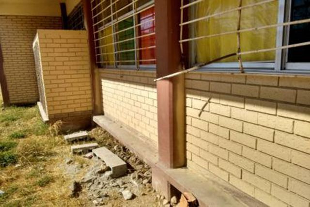Roban 40 veces escuela de Saltillo