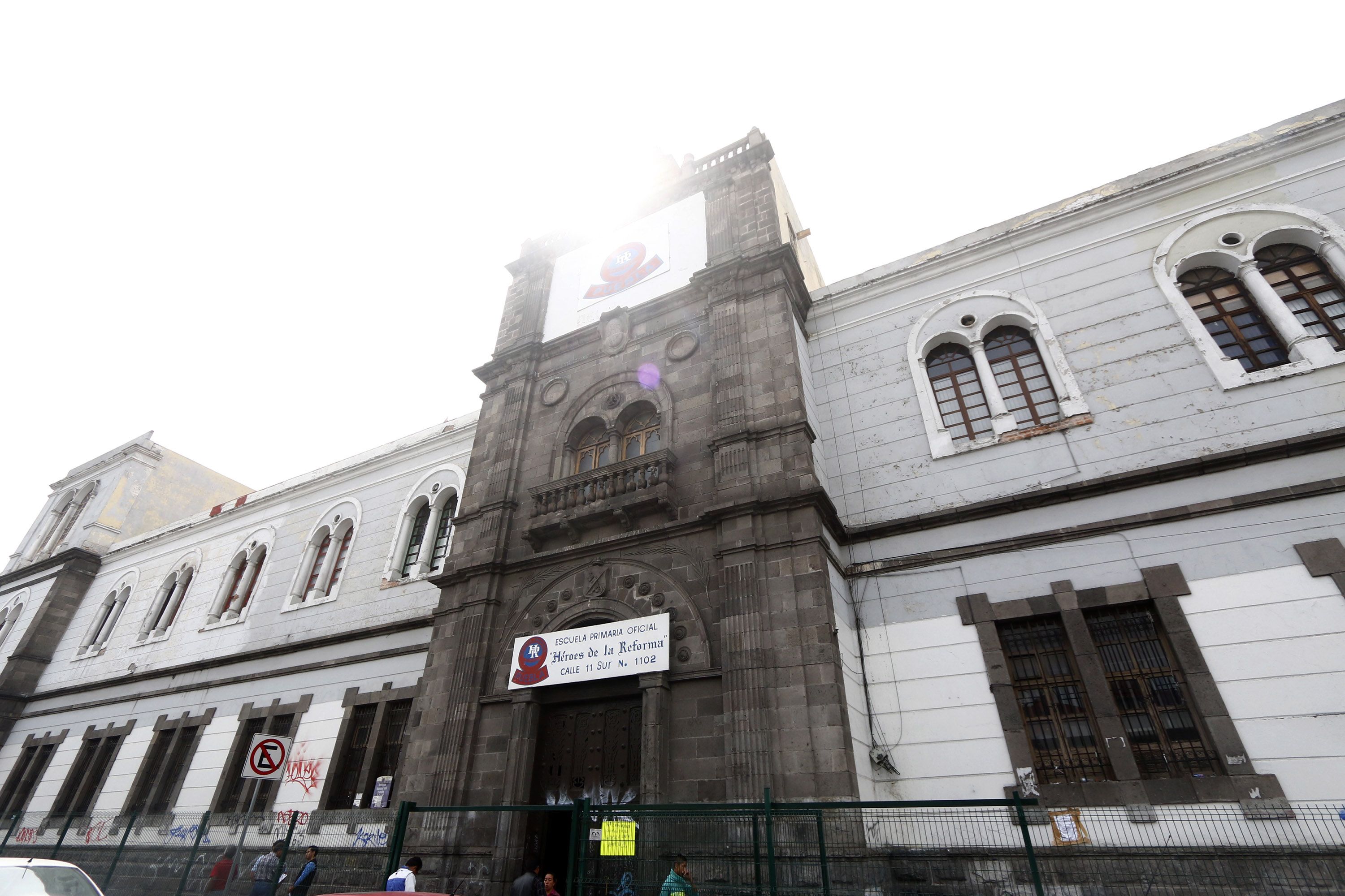 Alumnos en Puebla continúan recibiendo clases en casas tras sismo