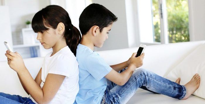 Piden a Mark Zuckerberg eliminar Messenger Kids Piden a Mark Zuckerberg eliminar Messenger Kids