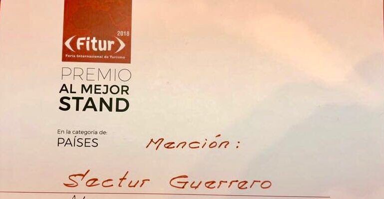 Galardonan pabellón de Guerrero en España