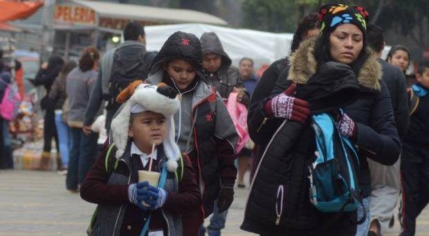 Activan alerta en 16 delegaciones por frío intenso