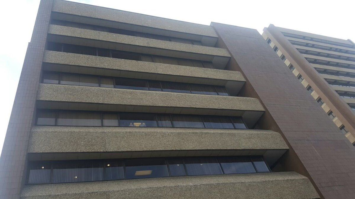 Muere hombre tras caer del sexto piso del Hospital Ángeles Muere hombre tras caer del sexto piso del Hospital Ángeles