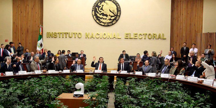 INE destituye a funcionario por acoso sexual