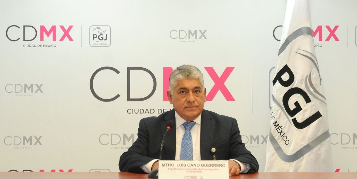 Capturan a dos hombres por asalto a tienda en Iztacalco