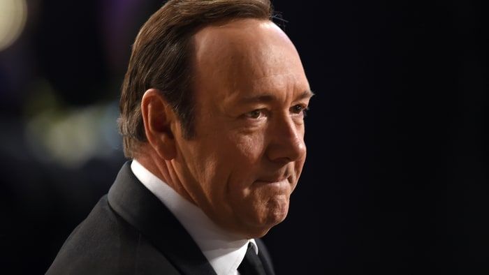 Policía de Londres investiga tercera denuncia contra Kevin Spacey