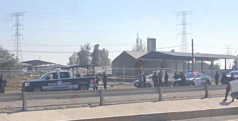 Asesinan a dos ladrones de combustible en Querétaro Asesinan a dos ladrones de combustible en Querétaro