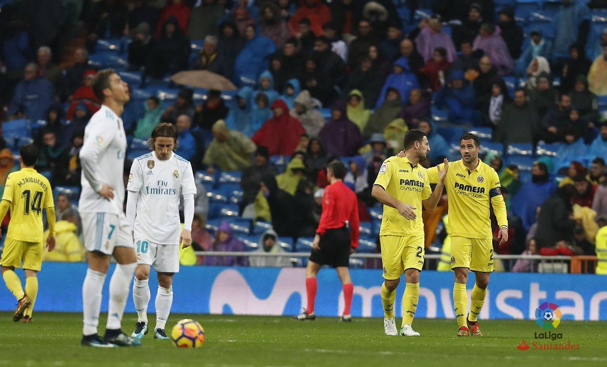 Real Madrid pierde contra el Villarreal y se aleja del Barcelona en la Liga