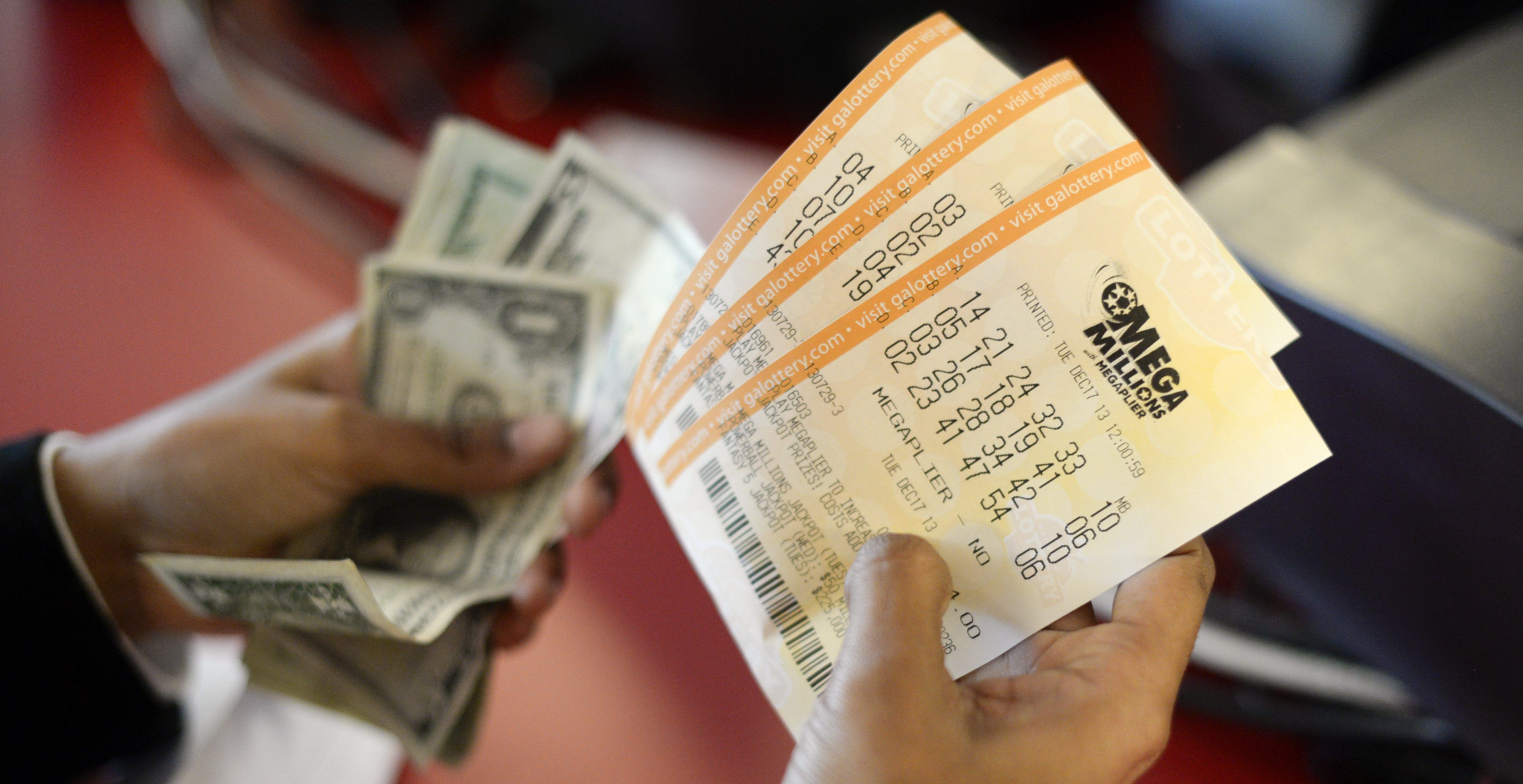 En EE.UU. una sola persona ganó el acumulado de 450 mdd de la lotería