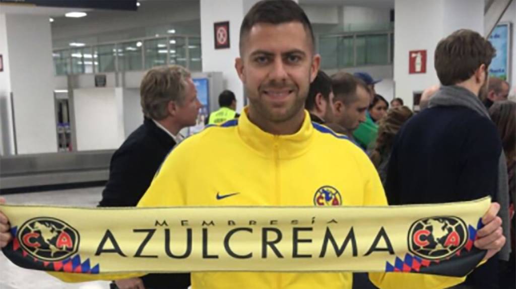 Caos a la llegada de Ménez a la Ciudad de México