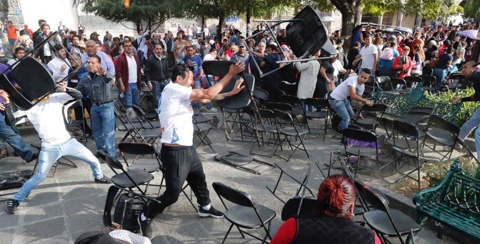 Identifican a ocho agresores de mítines en Coyoacán Identifican a ocho agresores de mítines en Coyoacán