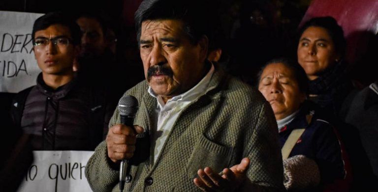 Policías golpearon a Marco Antonio tras defenderse: padre