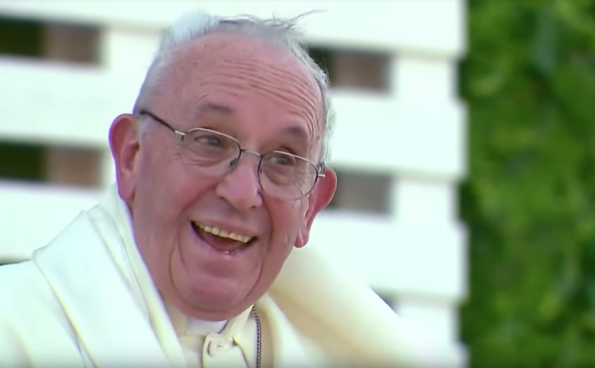 El papa destaca mejoría de niños tras sismos a través del arte - papa-francisco-aqui