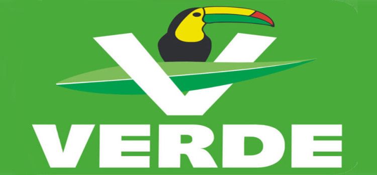 Multan al PVEM por reportar gastos en 34 vuelos no realizados