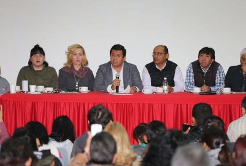 Militantes del PRD en Coyoacán se van a Morena