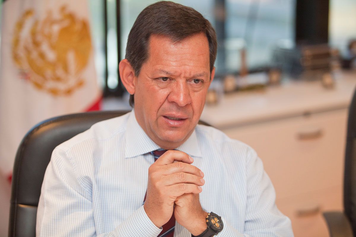 Campa descarta nuevas revisiones al salario mínimo