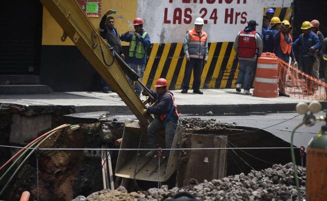 Concluye reparación de socavón en Humboldt